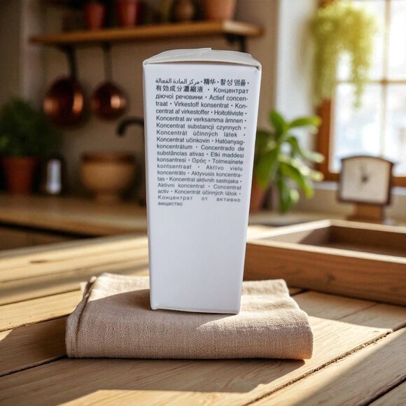 Dr. Barbara Sturm - Mini Hyaluronic Serum (0.33 oz) NIB - Picture 4 of 6